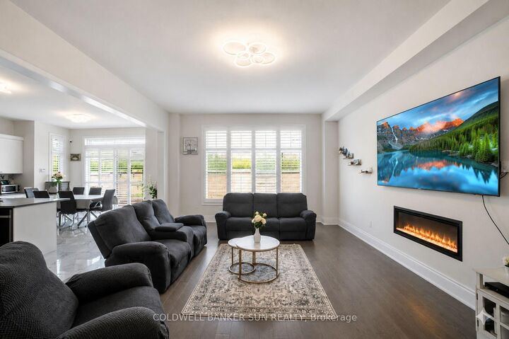 Property Photo: 87 James Walker Avenue ON L7C 4N1