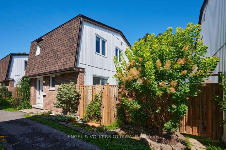 Photo de la propriété:  837 Eastvale Drive 110  ON K1J 7T5 