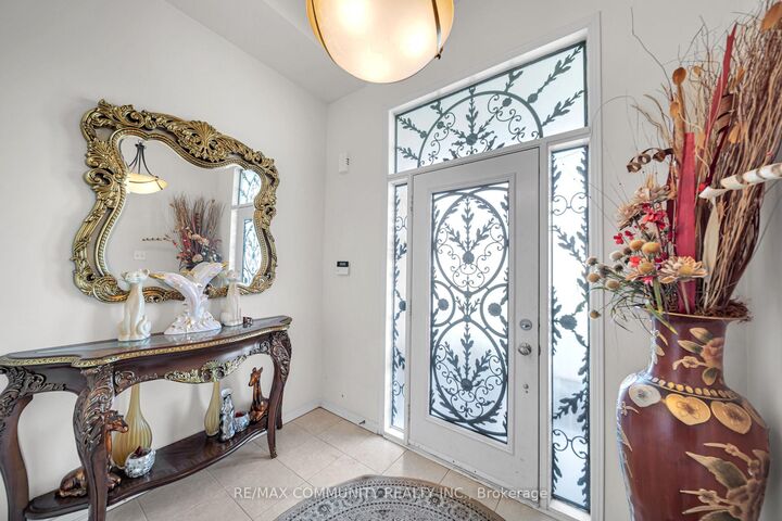 Property Photo: 220 Lageer Drive ON L4A 0X1