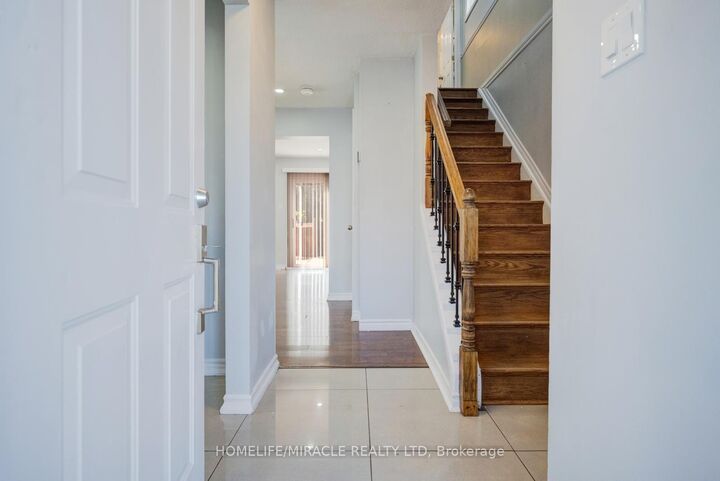46 Jackman Drive — photo 1