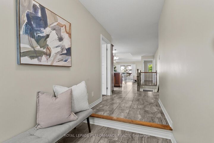 Property Photo: 7 Abbey Crescent ON K4R 0B5