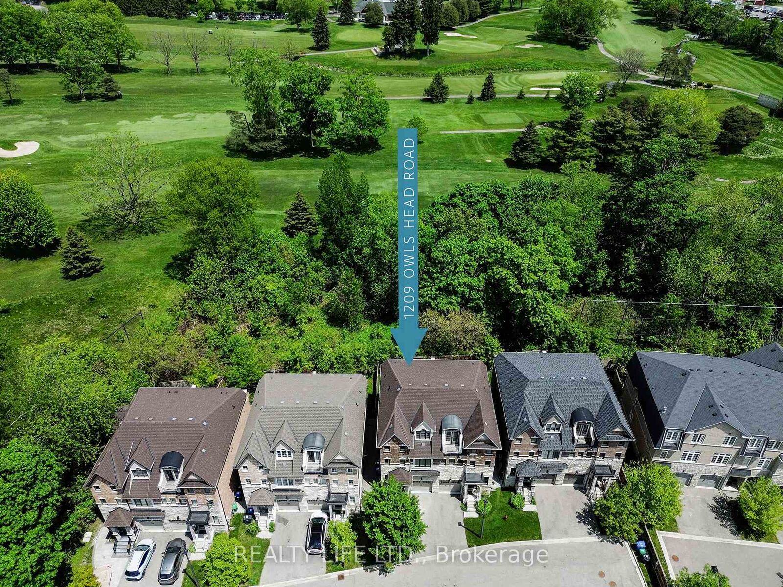 Property Photo: 1209 Owls Head Road ON L5E 0A6
