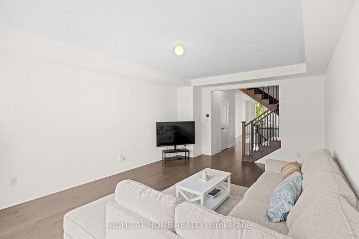 Property Photo: 1475 Green Road ON L1C 7E8