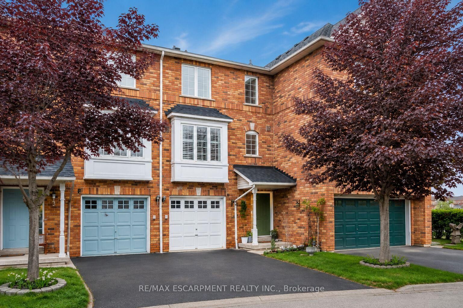 Property Photo:  80 Acorn Place 2  ON L4Z 4C9 