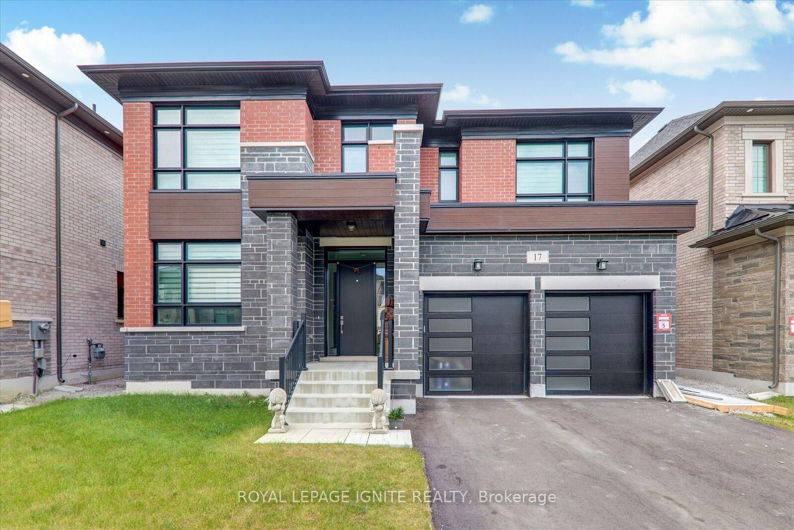 Property Photo:  17 Winthrop Crescent Bsmt  ON L3L 0E5 