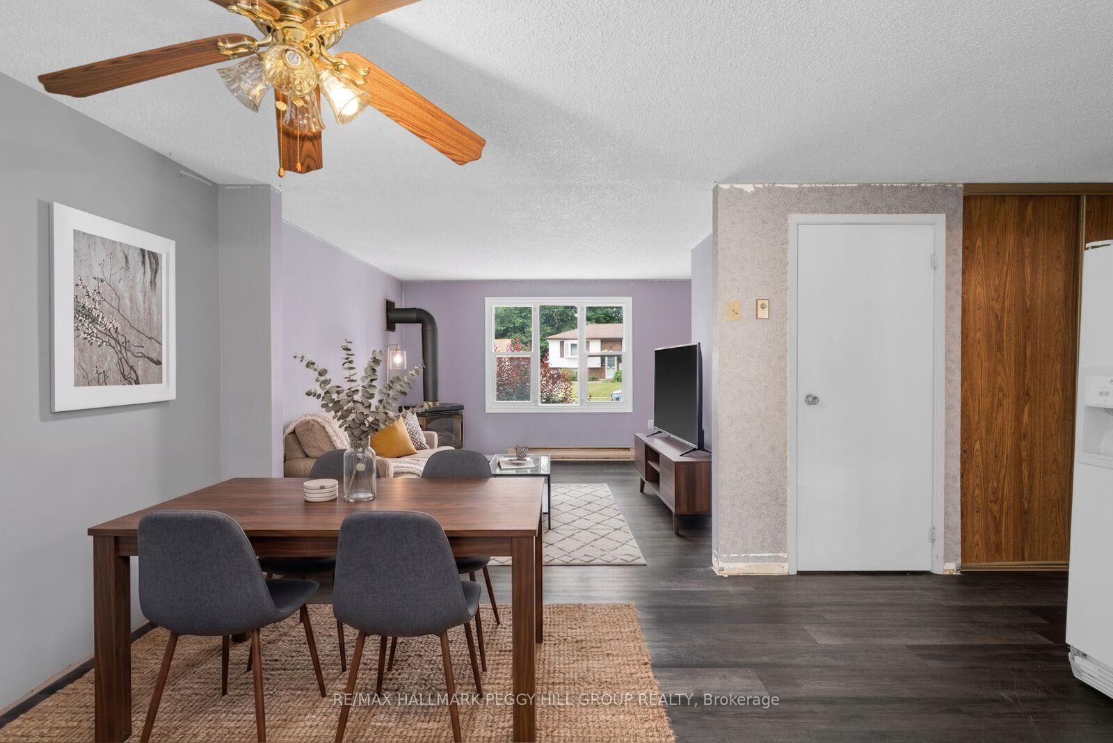 Property Photo: 857 Birchwood Drive ON L4R 4Y3