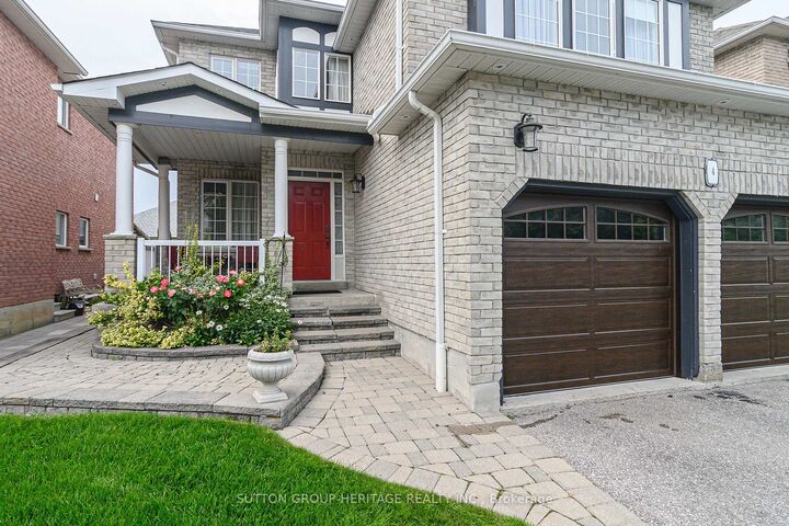 Property Photo:  4 Divine Drive  ON L1R 2T4 