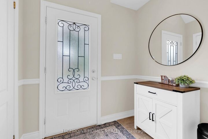 Property Photo: 3052 Victory Crescent ON L4T 1L4