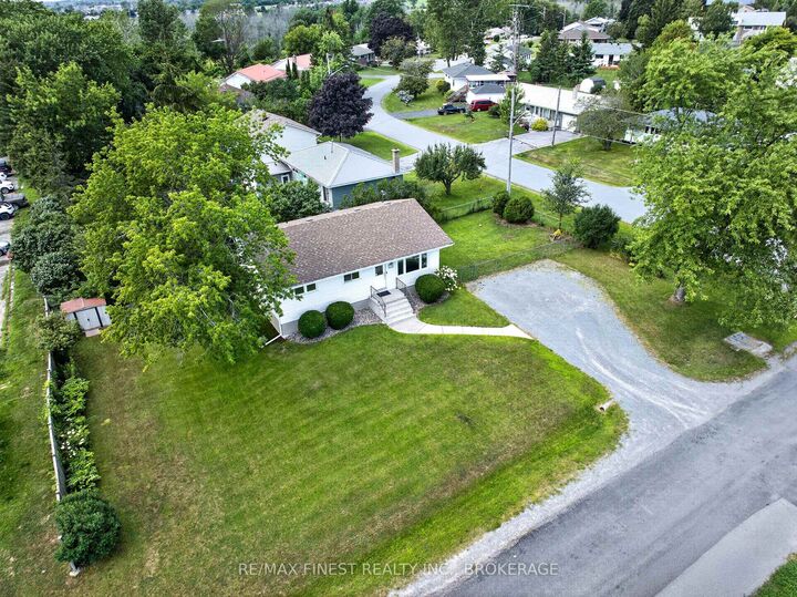 Property Photo: 183 Westbury Avenue ON K0H 1G0