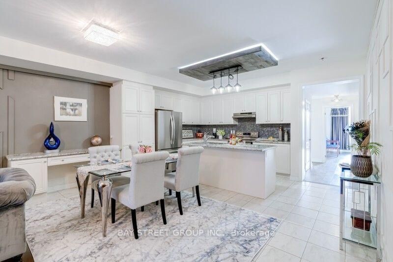 Property Photo:  121 Luzon Avenue  ON L6B 1N8 