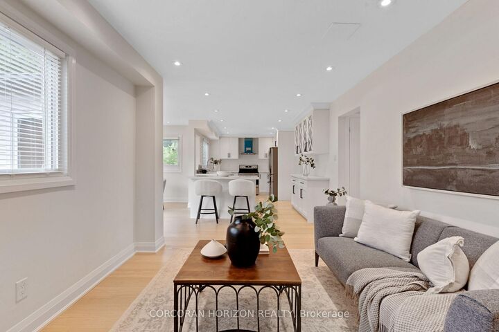 Property Photo: 62 Glenvalley Drive ON N1T 1N8