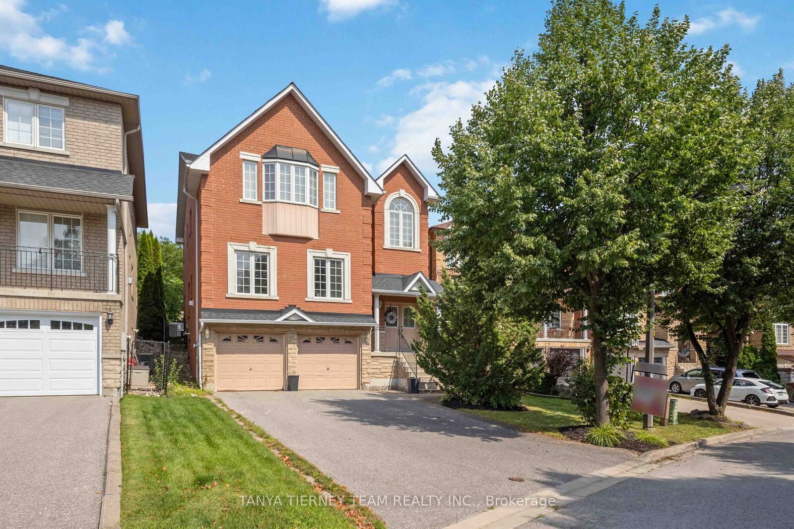 Property Photo: 1775 Spartan Court ON L1V 7G6