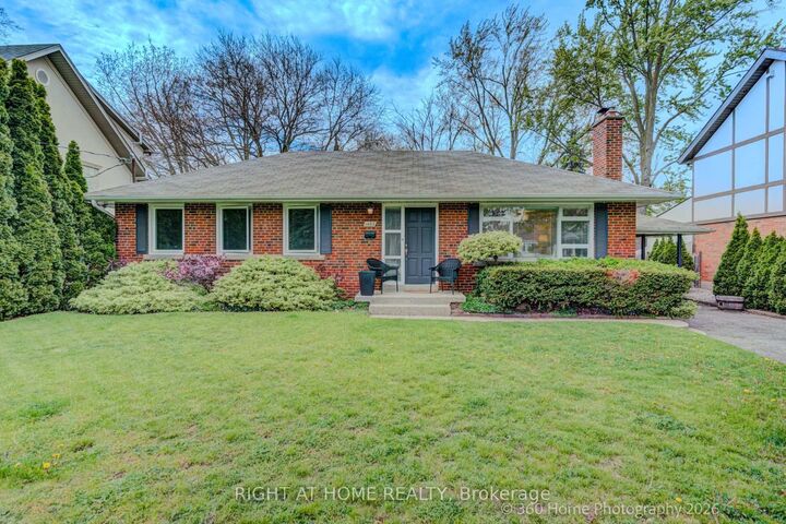Property Photo:  1493 Constance Drive  ON L6J 2T8 