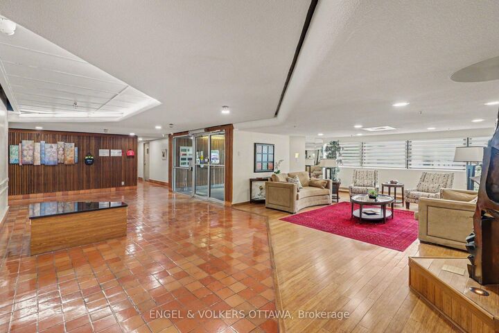 Property Photo: 415 Greenview Avenue 1702 ON K2B 8G5