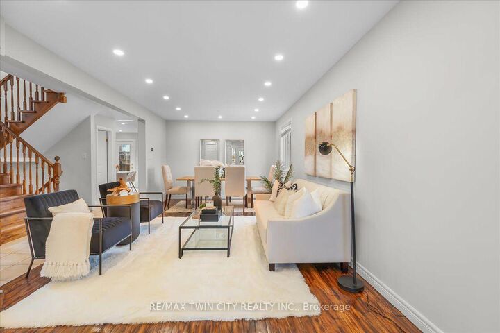 Property Photo: 3 Apple Ridge Drive ON N2P 2R8
