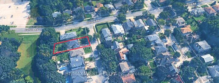 65 Ridge Point Crescent — photo 1