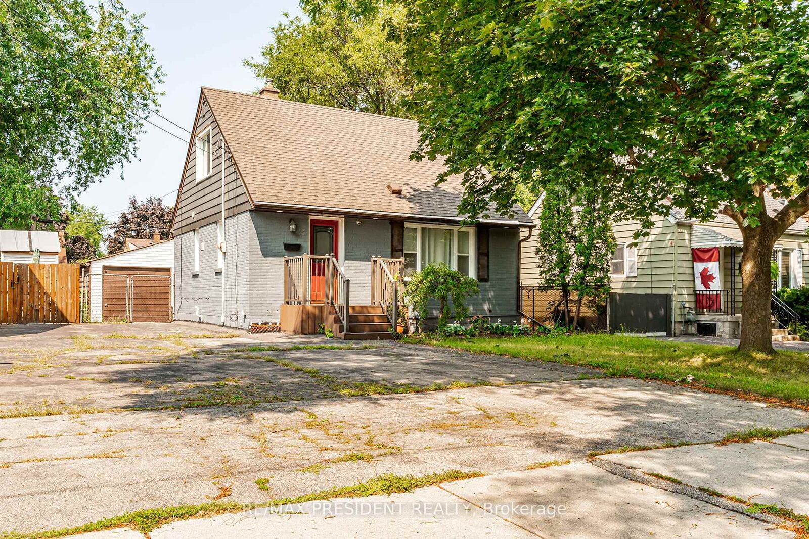 Property Photo: 13 Lewis Street ON L8H 6C3