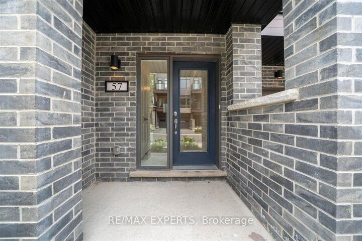 Property Photo: 57 Wyn Wood Lane ON L3V 8P6