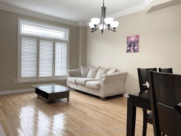 Property Photo: 46 Oceanview Street ON L4S 2J8