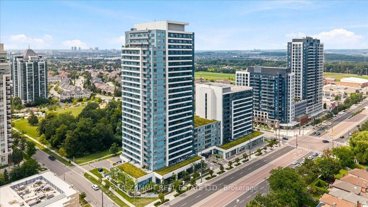 Property Photo: 7890 Bathurst Street 203 ON L4J 0J8