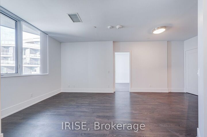 Property Photo: 1 Edgewater Drive Ph13 ON M5A 0L1