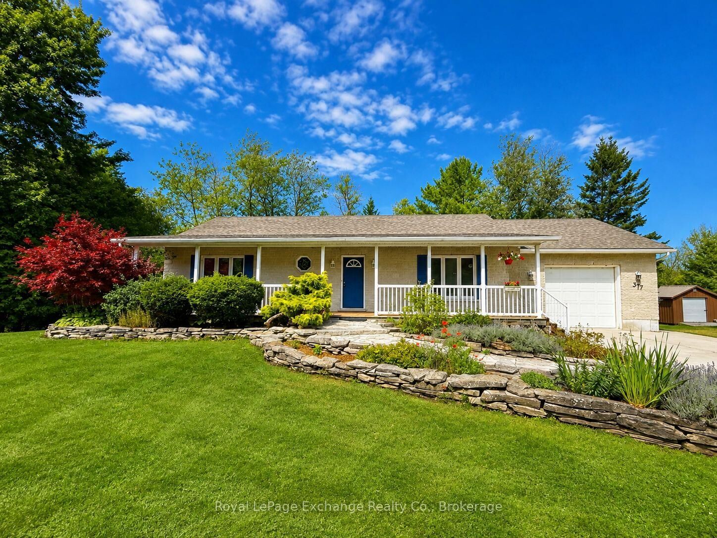 Property Photo:  377 Lake Range Drive  ON N0G 2R0 