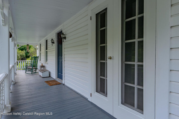 Property Photo: 583 Swartekill NY 12561