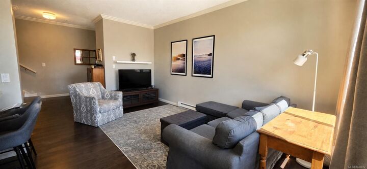 Property Photo:  2153 Ridgemont Pl #104  BC V9T 0C8 
