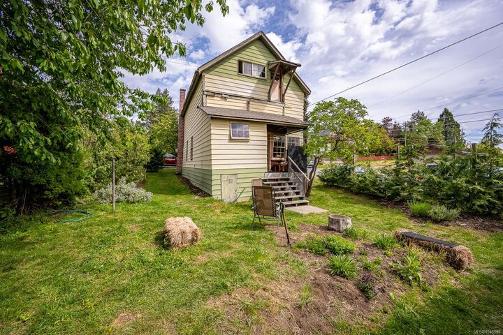 2637 Dunsmuir Ave — photo 1