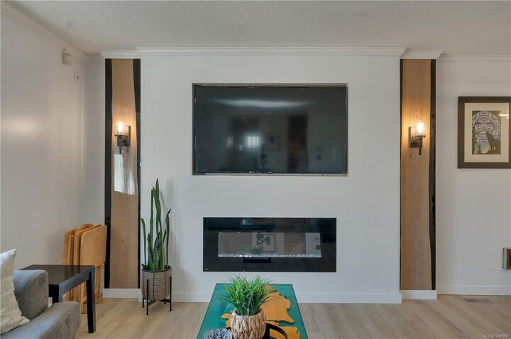 Property Photo: 1728 Aspen Way BC V9W 7E5