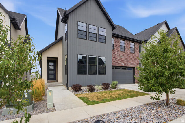 Property Photo:  3149 N Park Cottage Way  UT 84043 