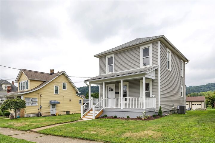 Property Photo: 231 Arthur St PA 16063