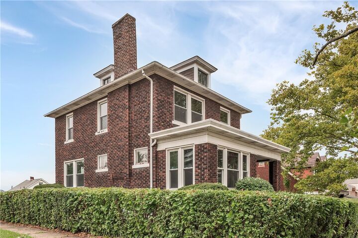 Property Photo:  1318 Wilson St  PA 15132 