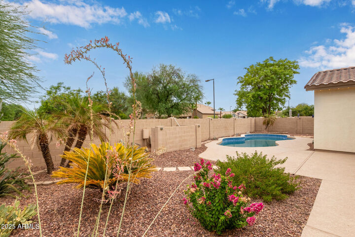 Property Photo: 434 E Sheffield Avenue AZ 85296
