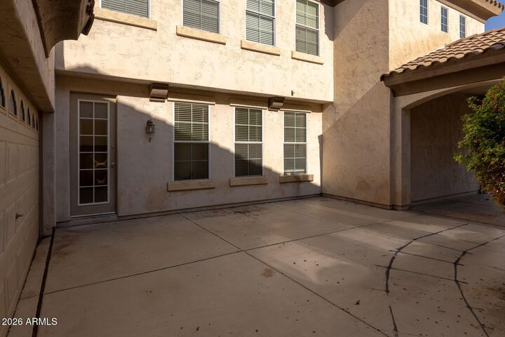 Property Photo:  2051 E Carla Vista Drive  AZ 85225 