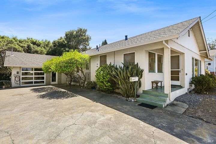 Property Photo:  12 Nob Hill Terrace  CA 94952 