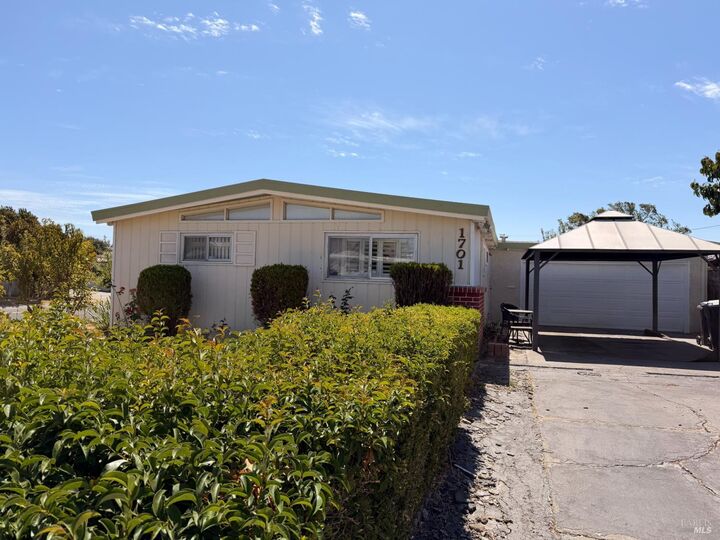 Property Photo:  1701 Utah Street  CA 94533 