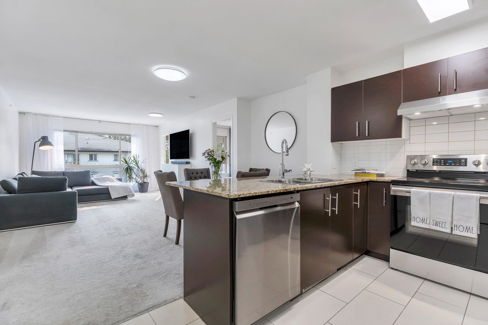 Property Photo: 11665 Haney Bypass 412 BC V2X 8W9