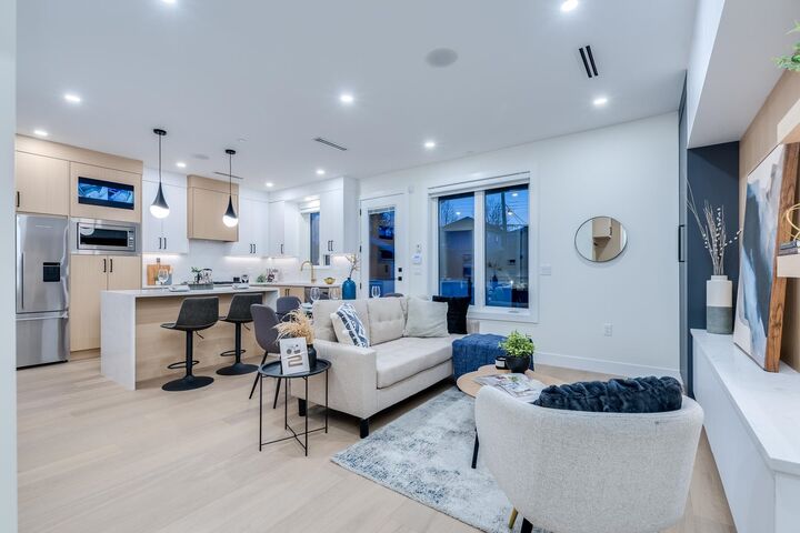Property Photo: 5459 Rhodes Street 1 BC V5R 3P1