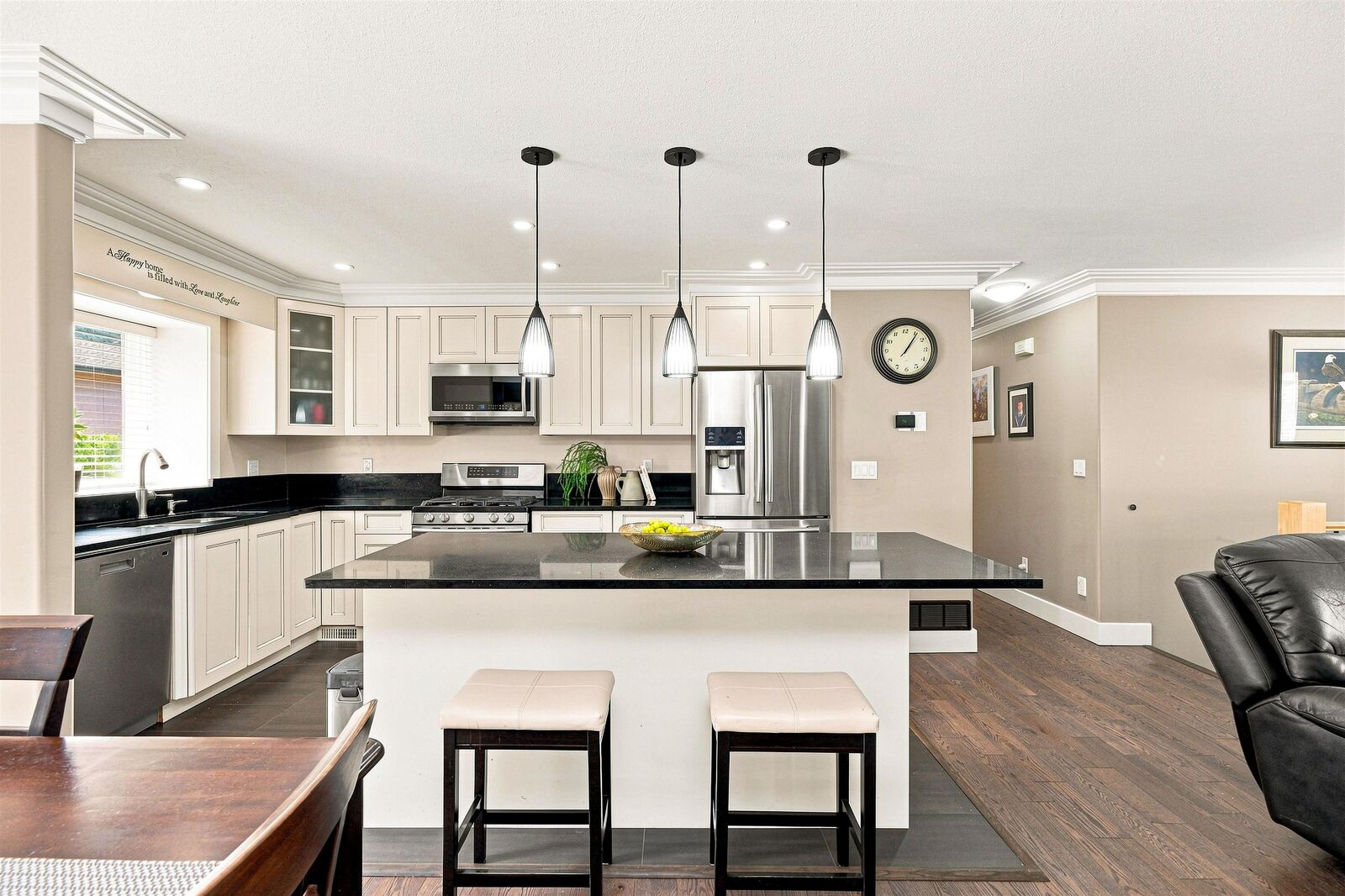 Property Photo: 34250 Hazelwood Avenue 52 BC V2S 7L4