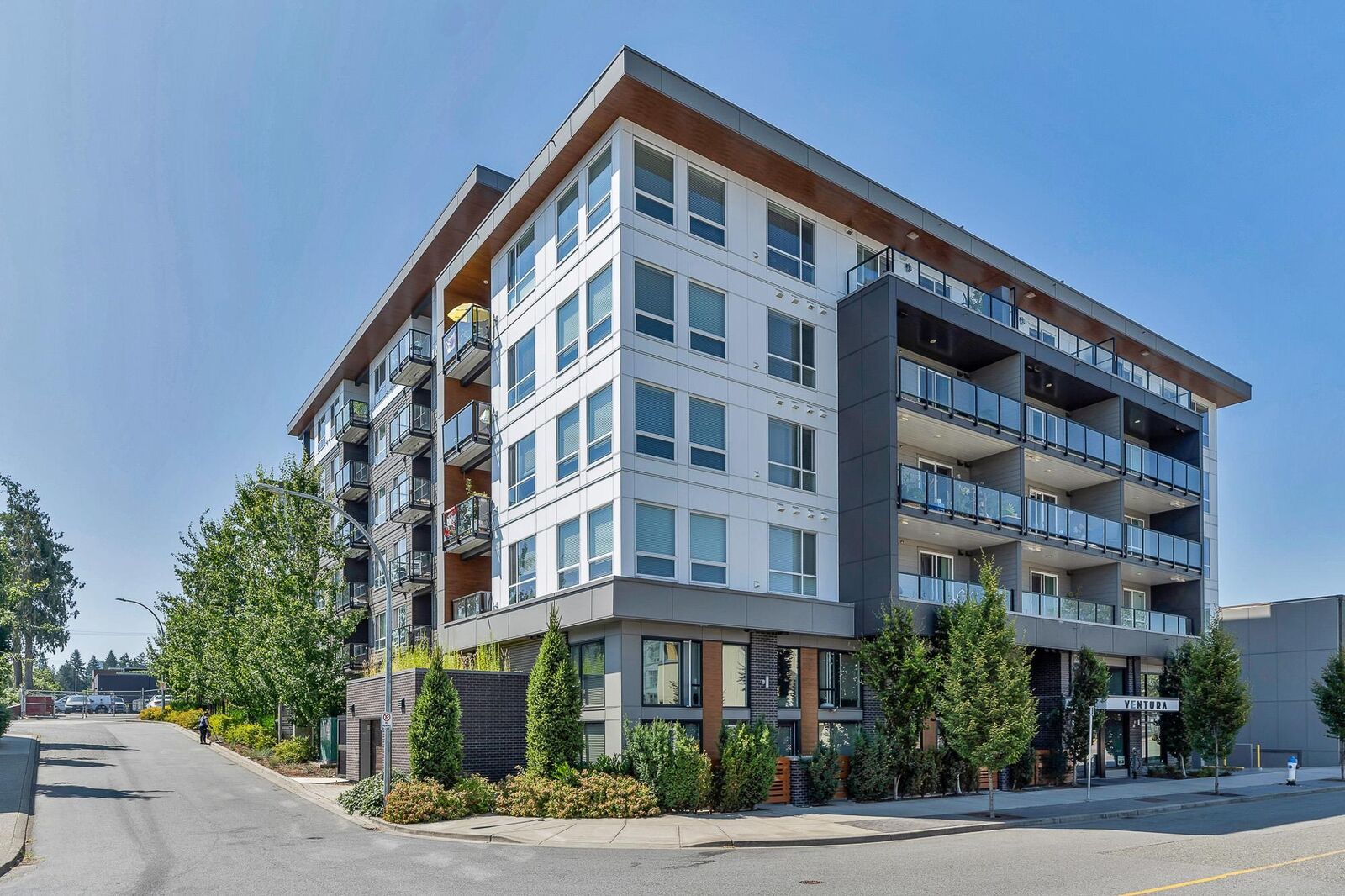 Property Photo: 32838 Ventura Avenue 208 BC V2S 6J3