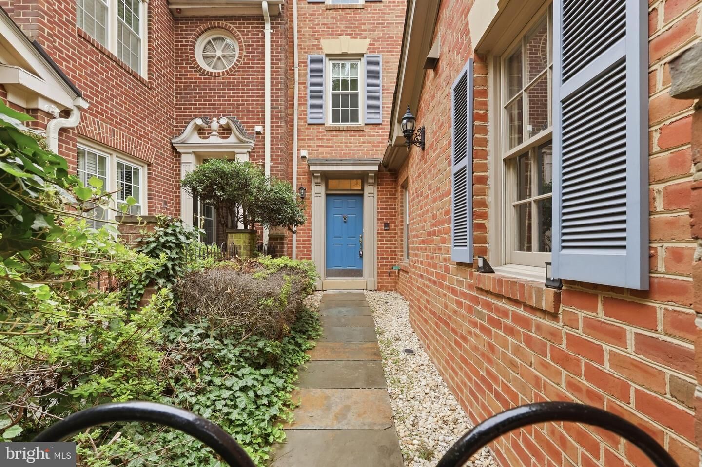 Property Photo:  4006 Highwood Court NW  DC 20007 