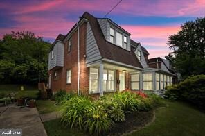 Property Photo:  611 N Jackson Street  PA 19063 