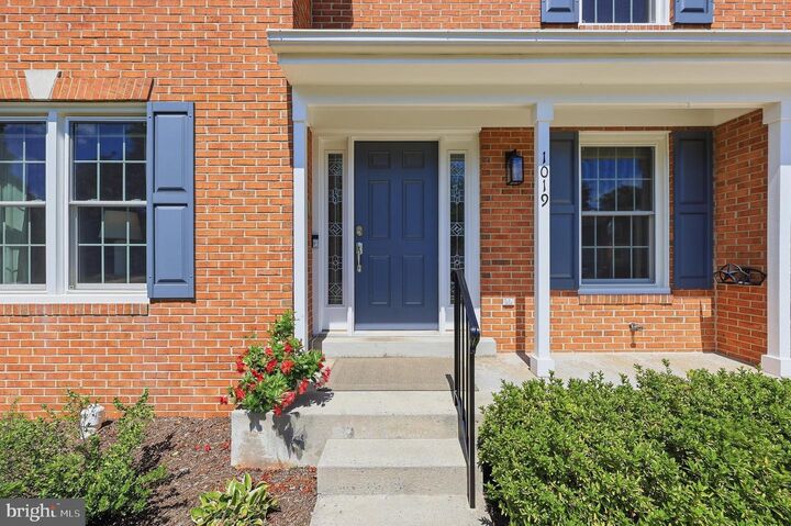 Property Photo:  1019 Chinaberry Drive  MD 21703 