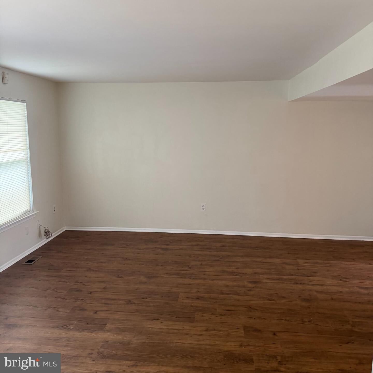 Property Photo: 9019 Continental Place MD 20785