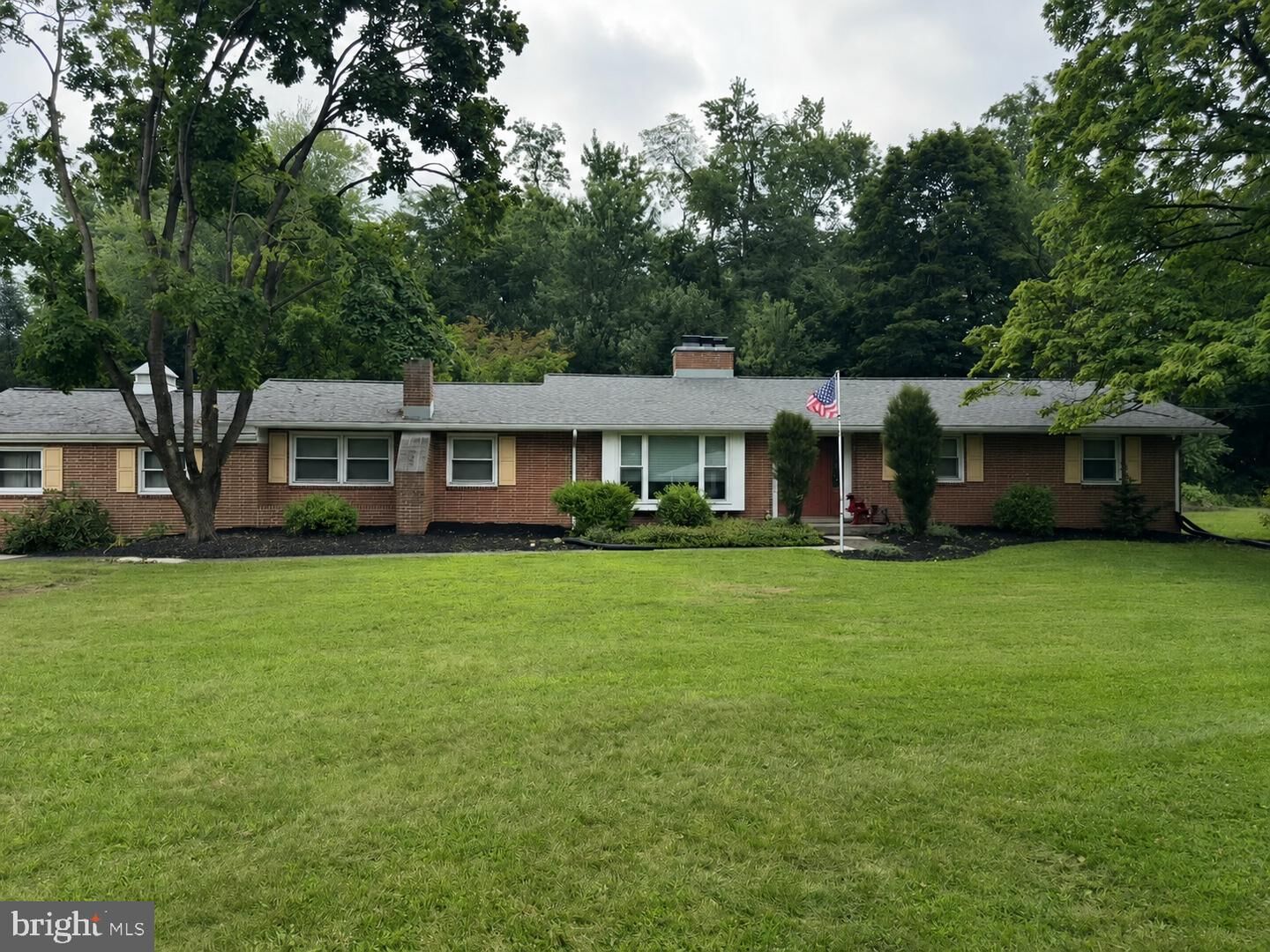 Property Photo:  4323 Long Drive  PA 17112 
