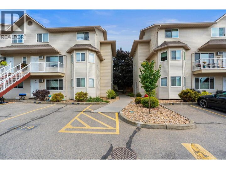 Property Photo: 4202 Alexis Park Drive BC V1T 6H3