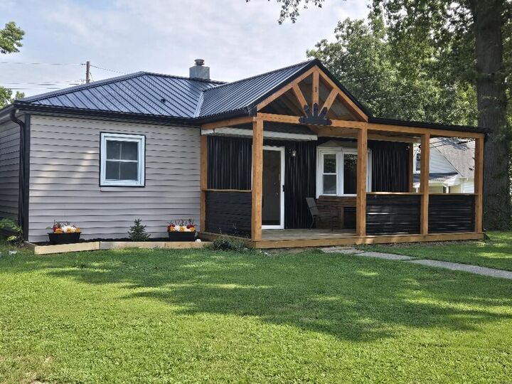 Property Photo: 1 Lakeside Pl MO 65265