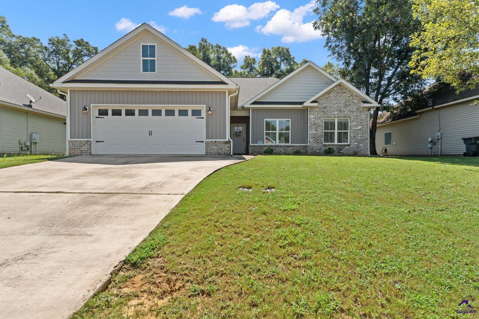 Property Photo:  204 Dennard Drive  GA 31069 