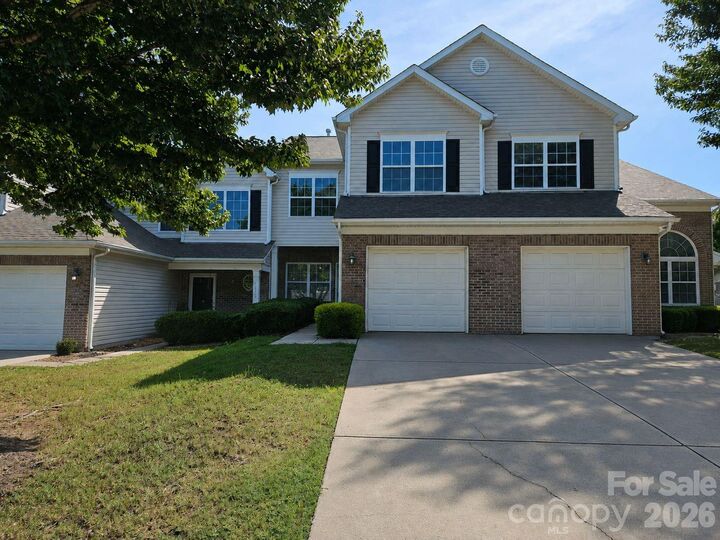 Property Photo:  12028 Stratfield Place Circle  NC 28134 